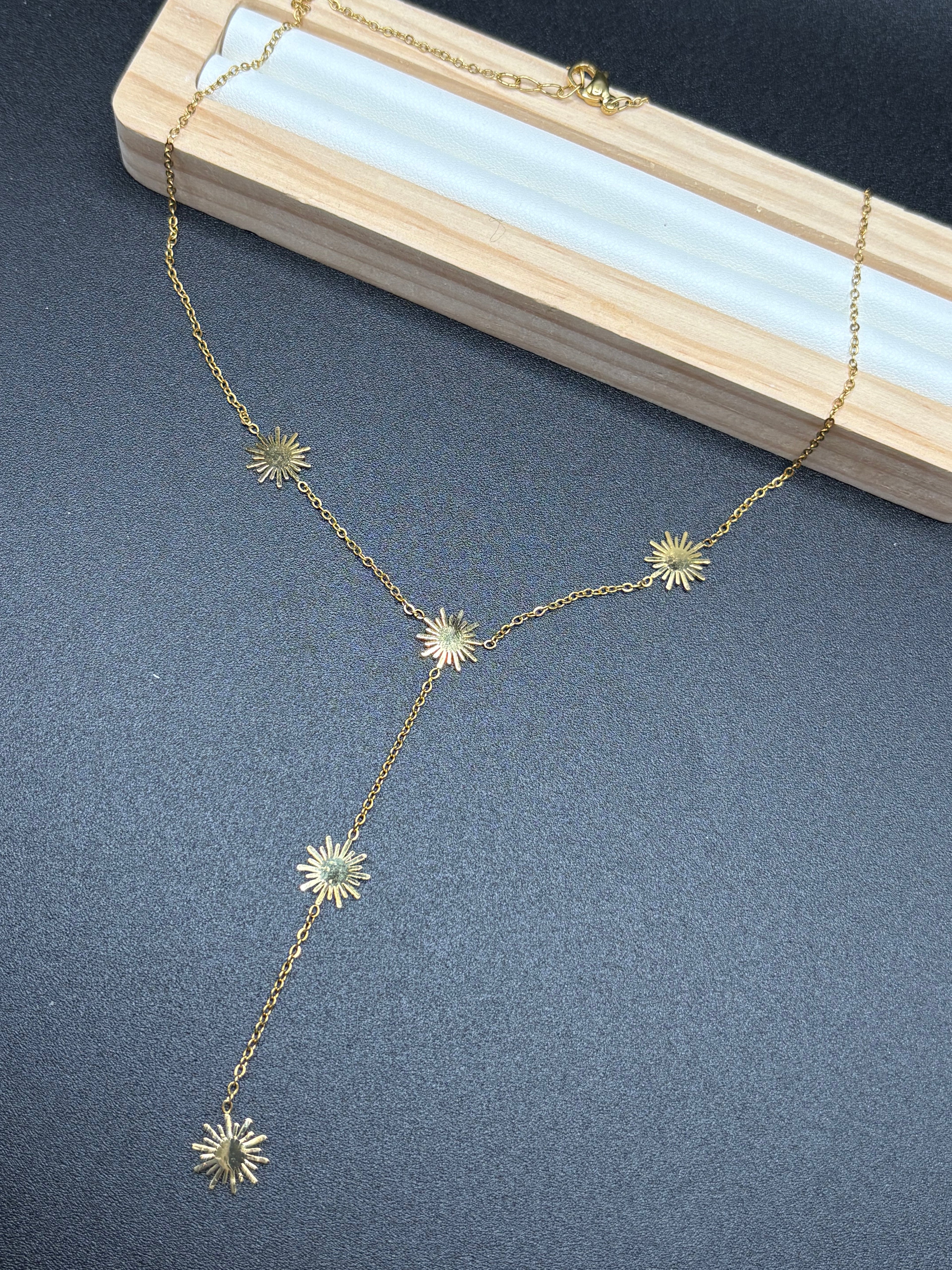 Collier Soleil Doré Cascade