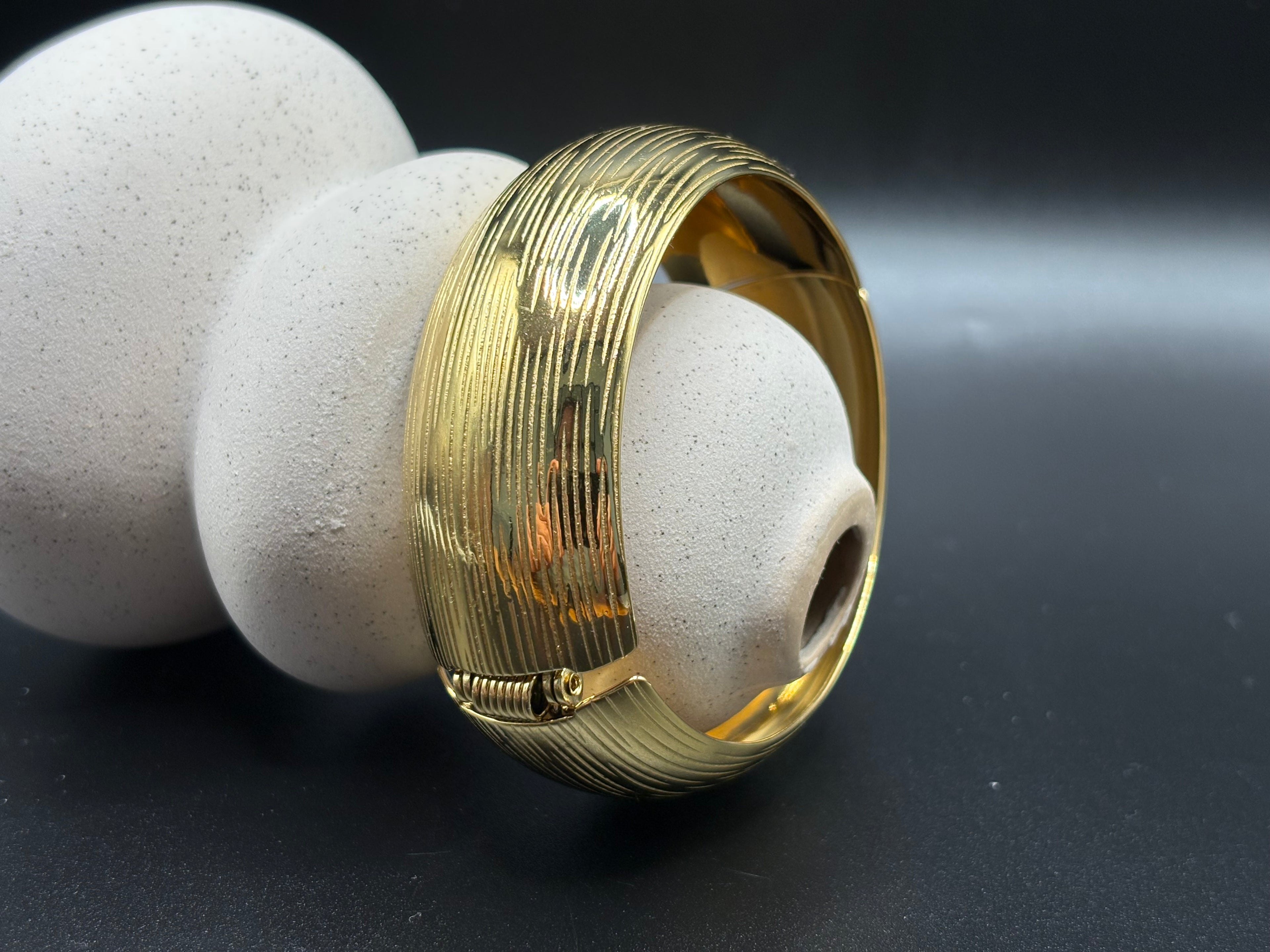 Bracelet Jonc Doré Texturé