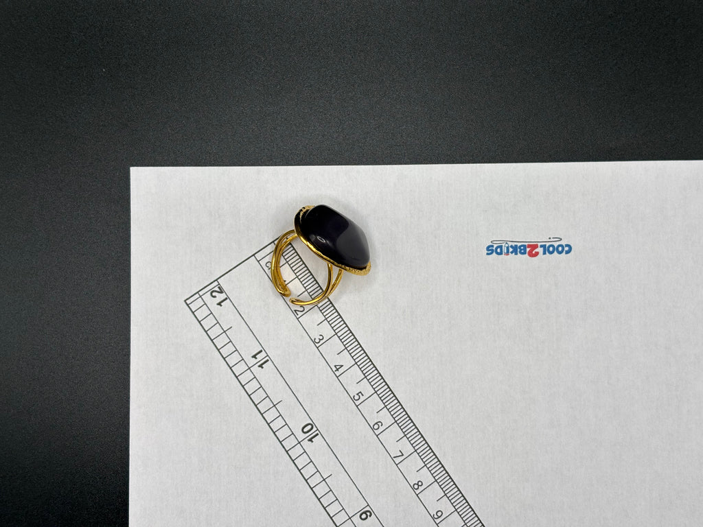 Bague dorée pierre grise – Cabochon ovale