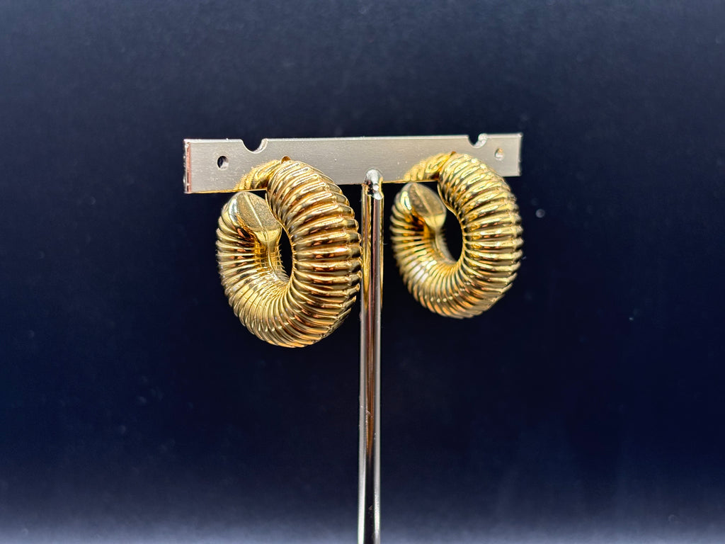 Boucles d’oreilles Créoles Texturées Dorées