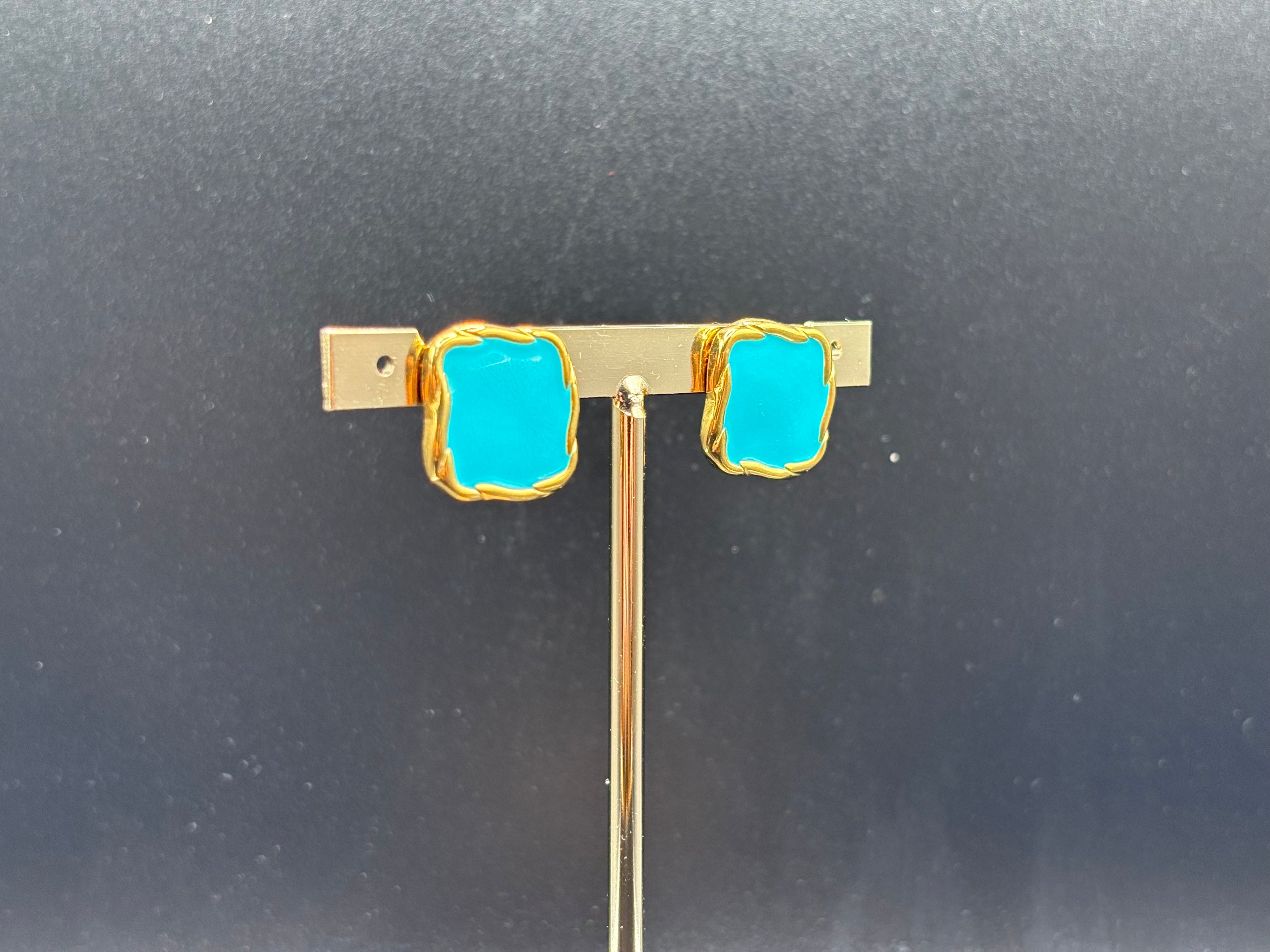 Boucles d’oreilles carrées turquoise dorées