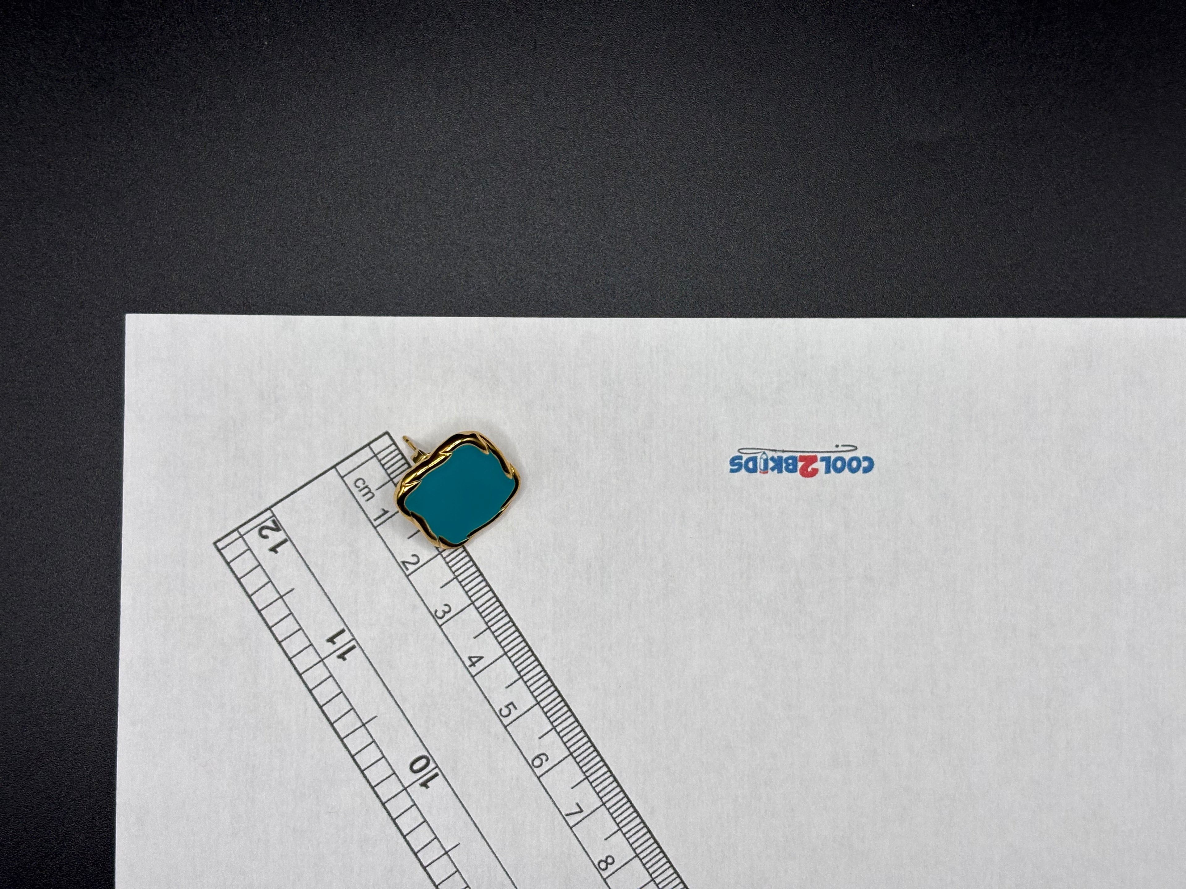 Boucles d’oreilles carrées turquoise dorées