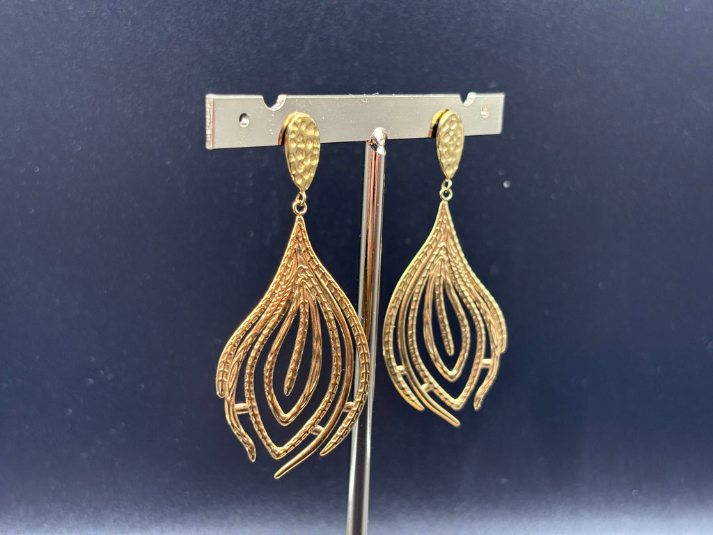 Boucles d’oreilles pendantes Feuille Dorée Sculptée