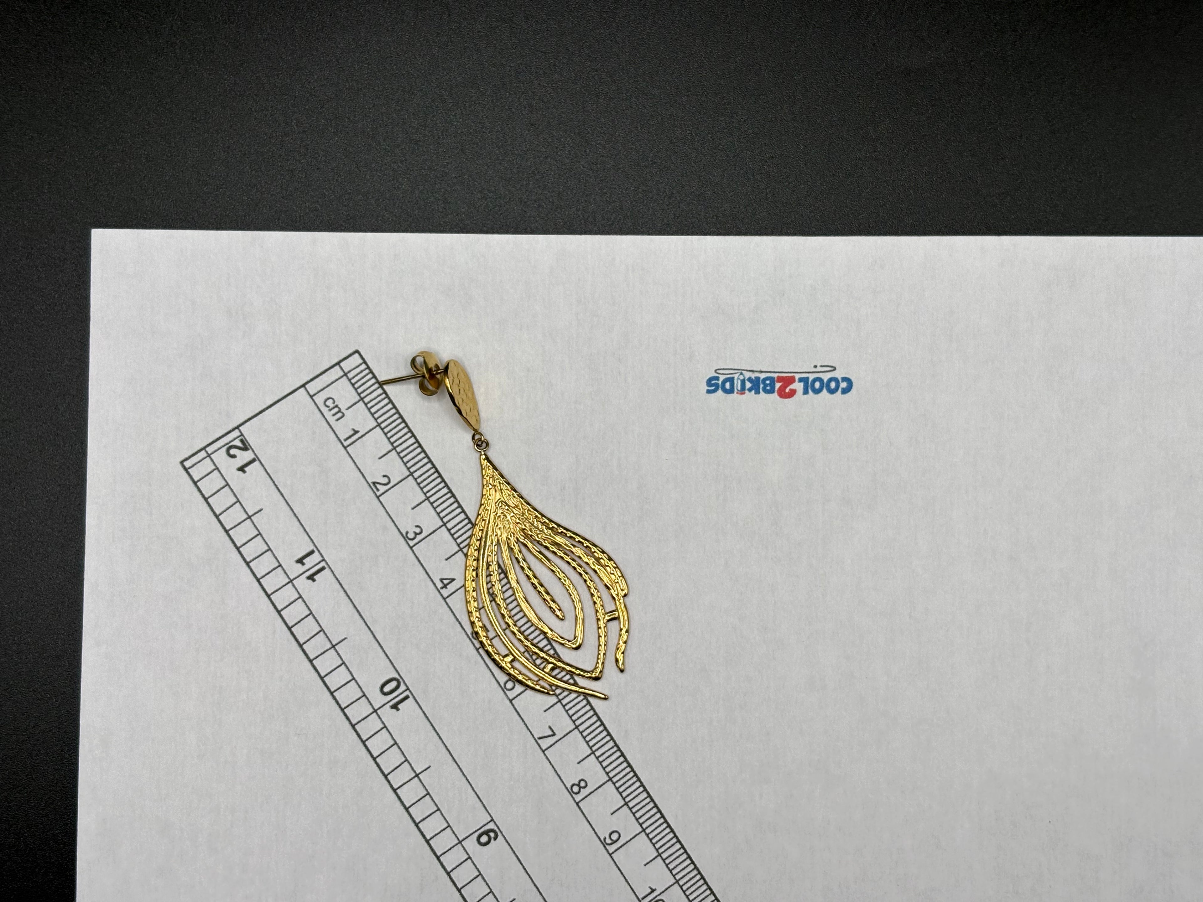 Boucles d’oreilles pendantes Feuille Dorée Sculptée