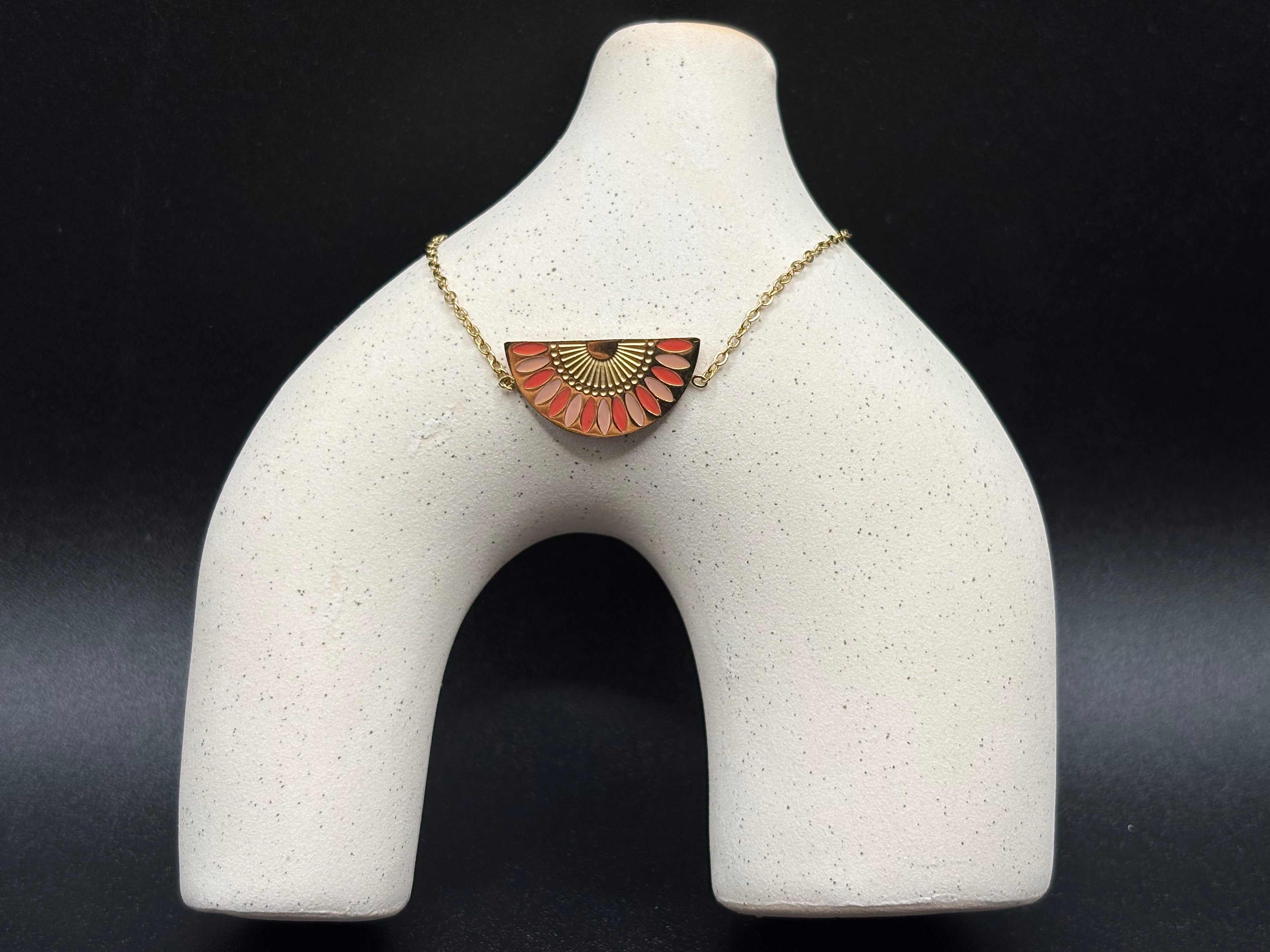 Bracelet Éventail Doré Émaillé Corail