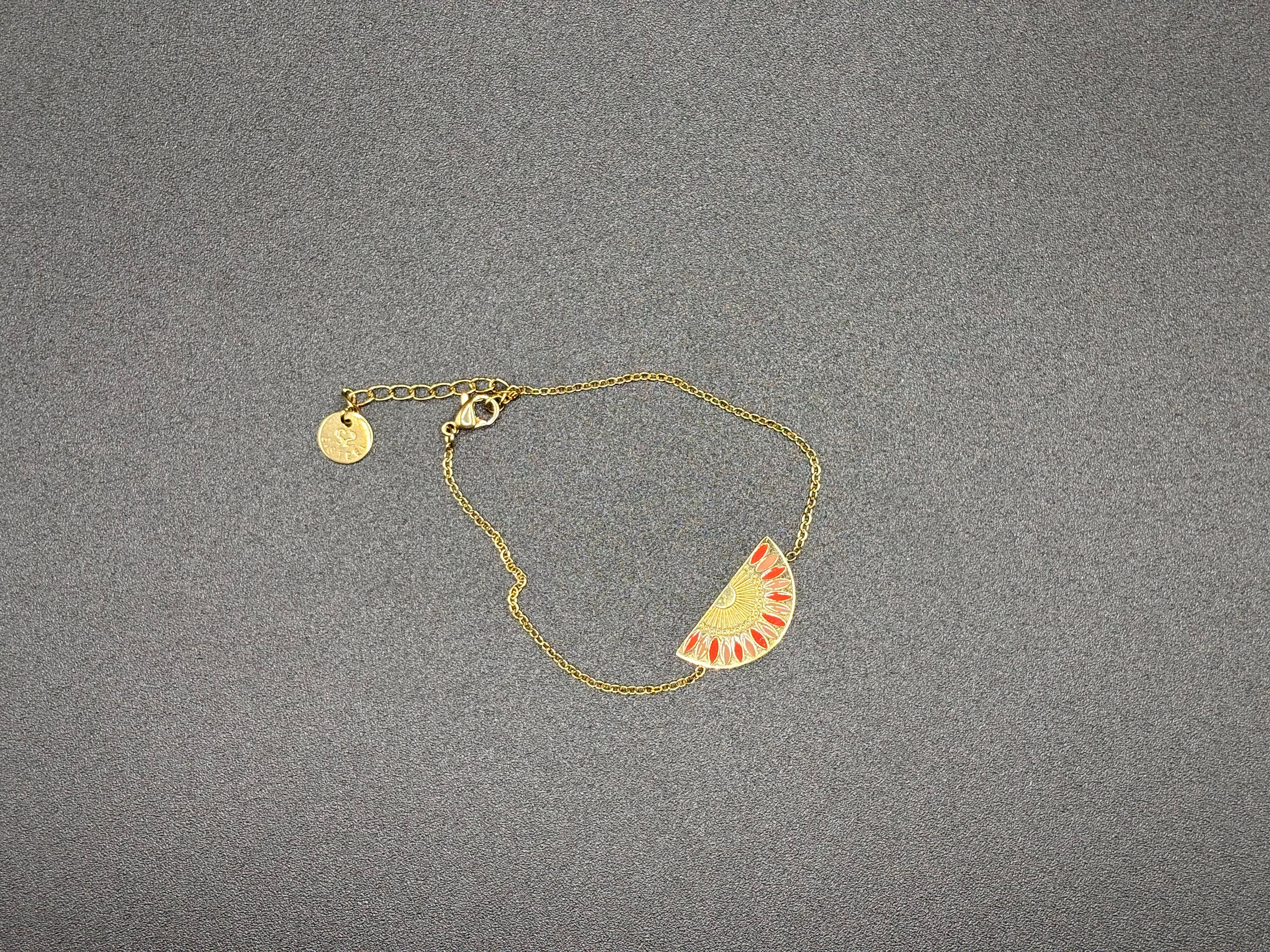 Bracelet Éventail Doré Émaillé Corail