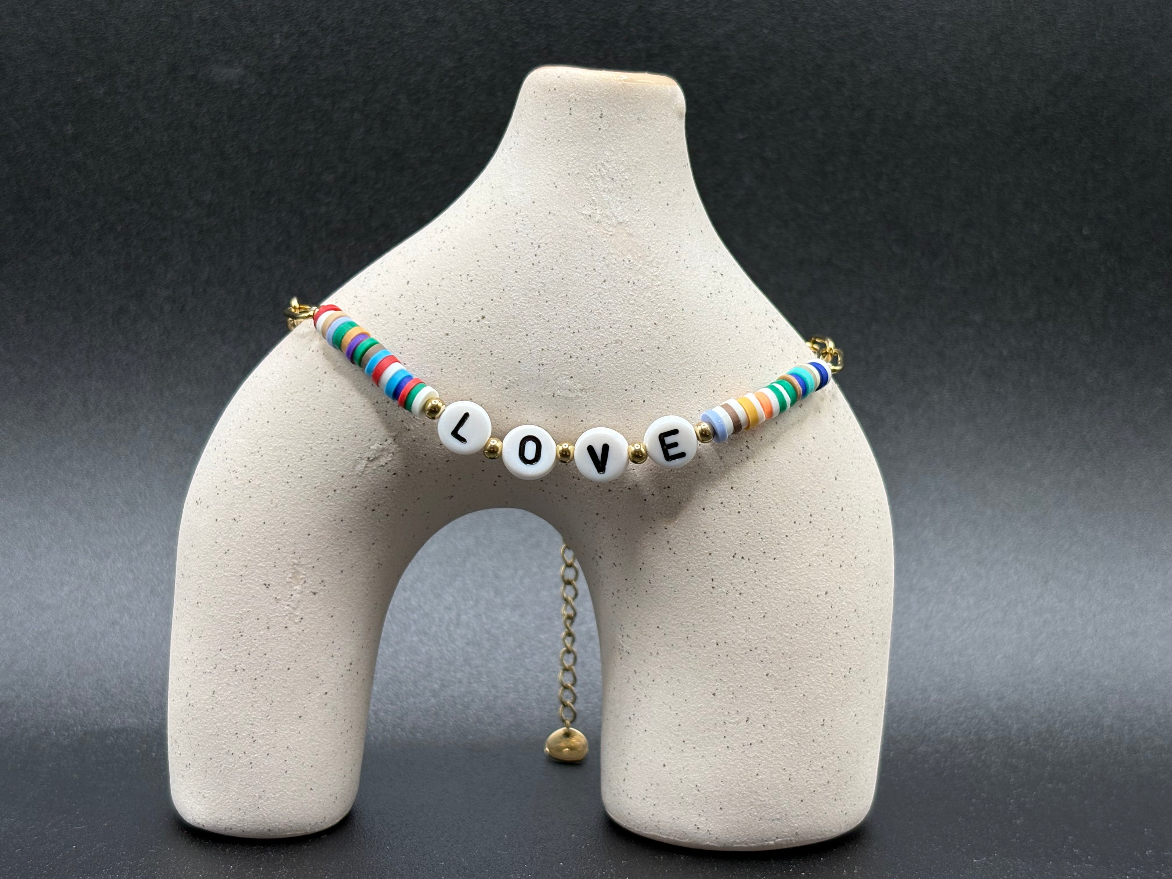 Bracelet de cheville LOVE multicolore en acier inoxydable doré