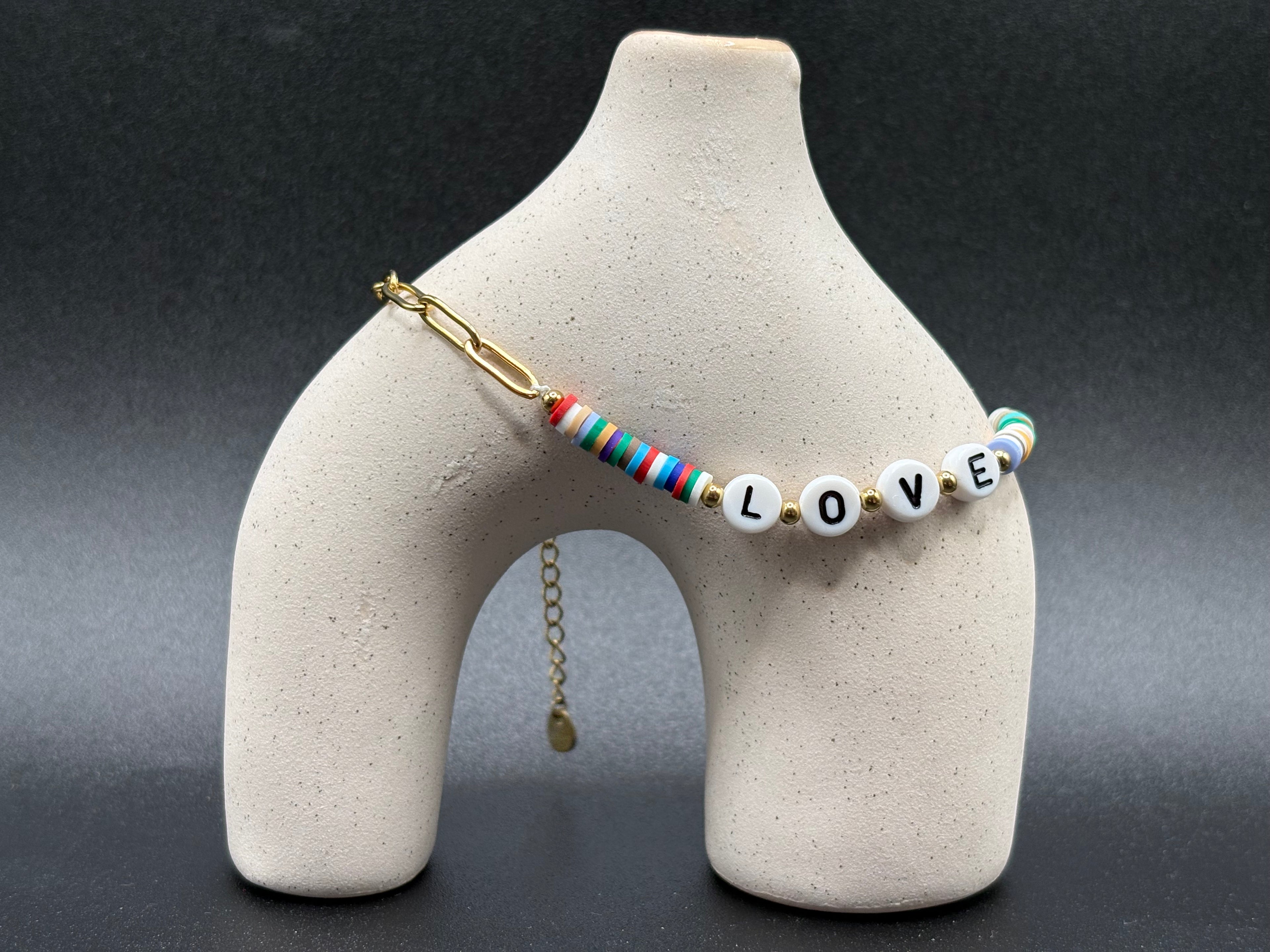 Bracelet de cheville LOVE multicolore en acier inoxydable doré
